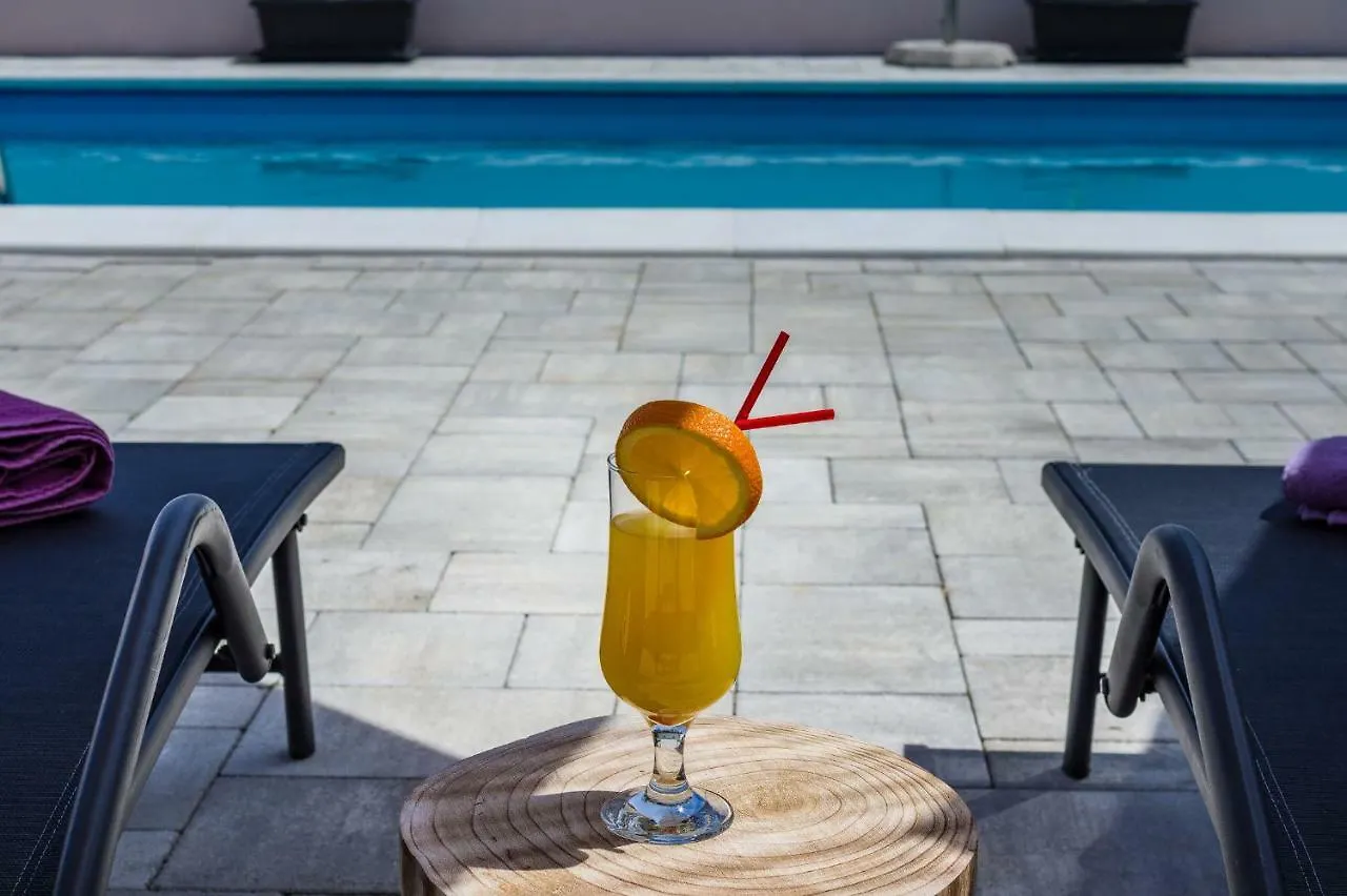Villa Renata Zadar Zaton  Croatia