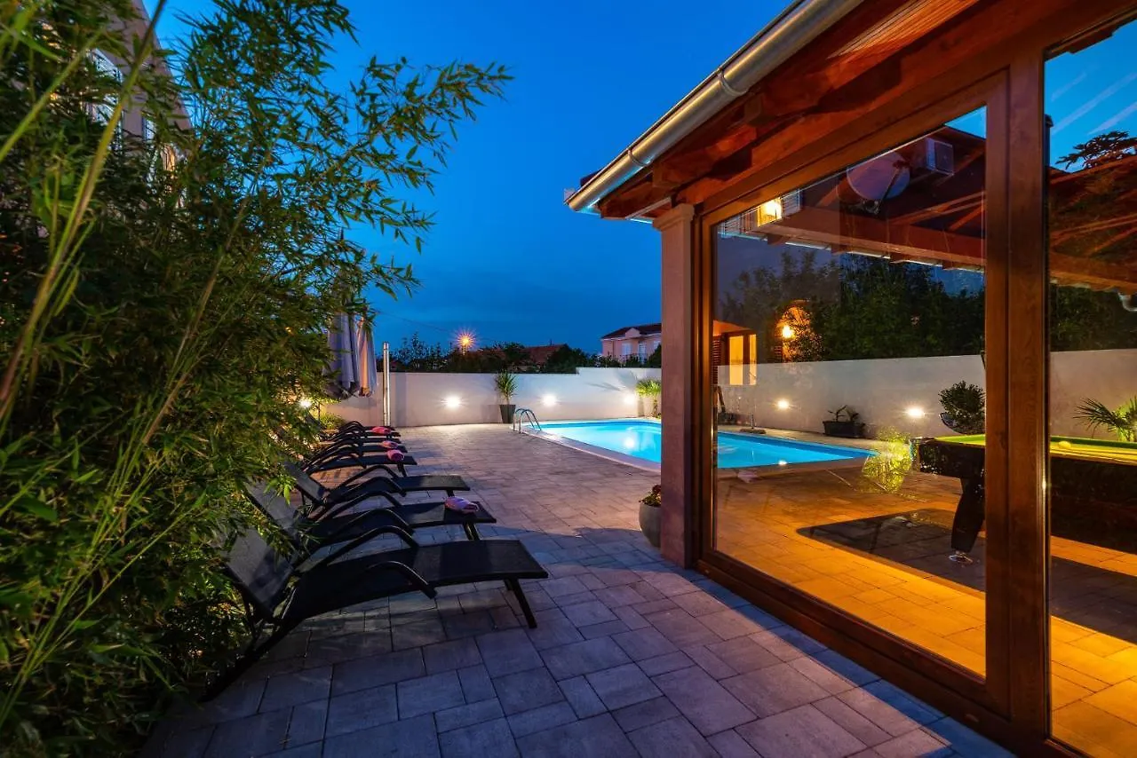 Villa Renata Zadar Zaton